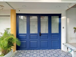 واجهة المنشأة