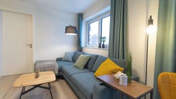 Tv, böcker och en stereo