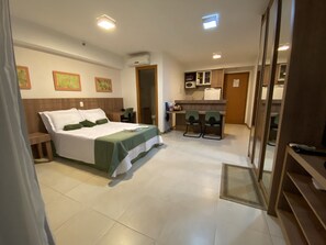 1 bedroom, WiFi, bed sheets - Flat Silencioso no Centro de Brasília (Brasília)