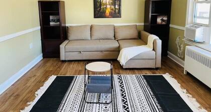 CLEAN + Central + Momo Apartment