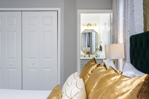 4 Schlafzimmer, Bügeleisen/Bügelbrett, WLAN, Bettwäsche