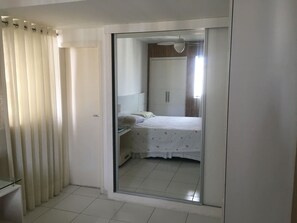 4 bedrooms, iron/ironing board, WiFi, bed sheets - Cobertura Vista mar Alto Padrão (Vitória Salvador)