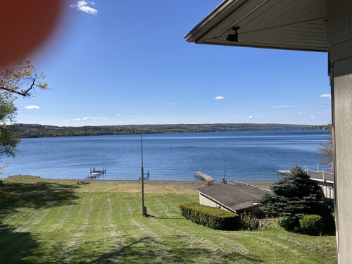 Spacious multi-level lakeside home w/ renovated kitchen and abundant parking! 