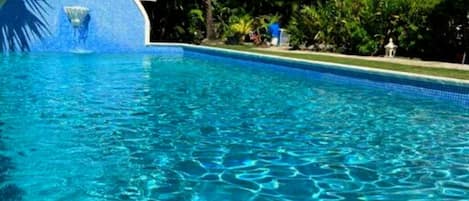 Piscine extérieure