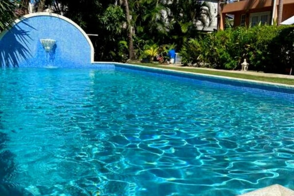Piscina a l'aire lliure