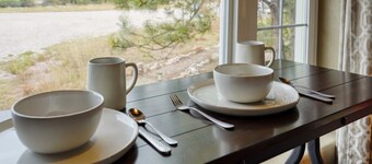 Luxury Getaway Near Mineral Spa - Ponderosa Cabin