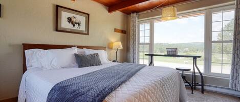 1 bedroom, desk, free WiFi, bed sheets