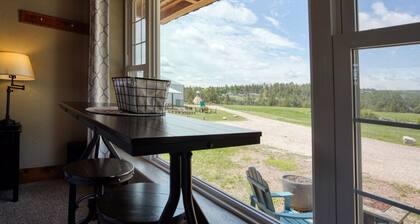 Meadow Cabin at Highland Meadows - Secluded Getaway