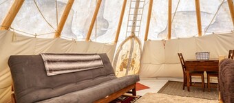 Buffalo Tipi at Highland Meadows