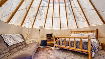 1 chambre, lit de bébé portatif, literie fournie