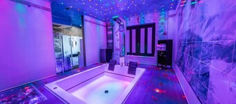 Norman Tower Spa Una Elegante Camera Per Soggiorni Rilassanti