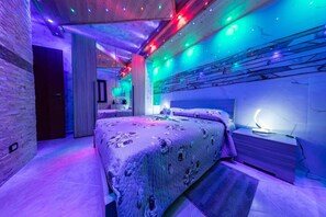 1 bedroom, free WiFi, bed sheets - Norman Tower Spa An Elegant Room For Relaxing Stays. (Casalbore)