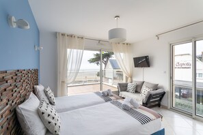 3 chambres, fer et planche à repasser, Wi-Fi gratuit, draps fournis