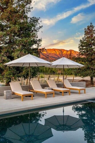 Ojai Valley - Pool and Pickle Ball