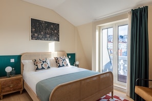 Three-Bedroom Penthouse Apartment