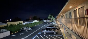 New Star Inn. El Monte, CA - Los Angeles