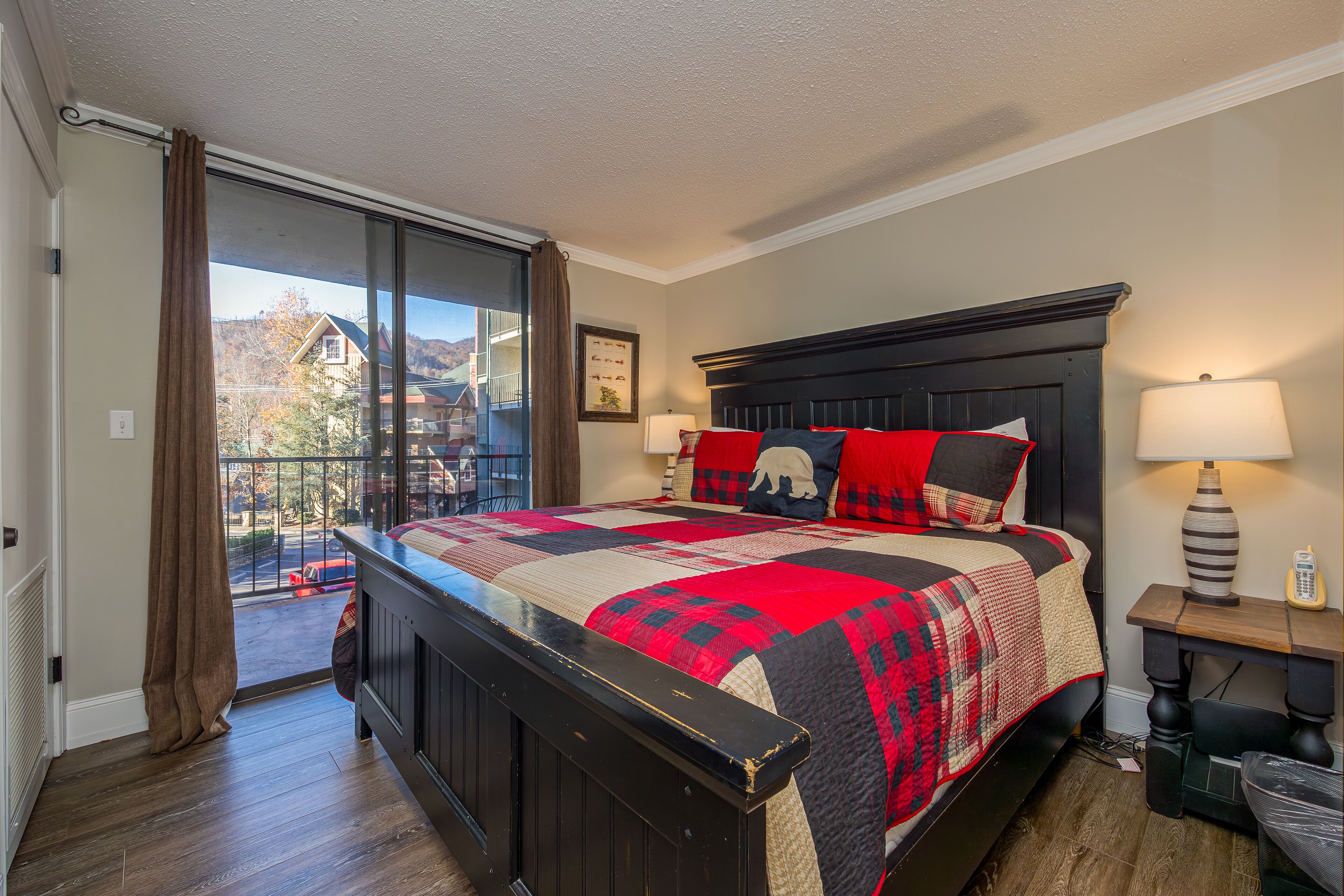 1 bedroom, desk, iron/ironing board, free WiFi