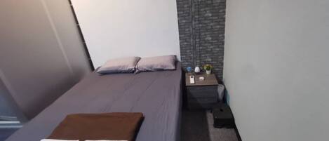 Kamar Ekonomi, 1 Tempat Tidur Double | Setrika/meja setrika dan Wi-Fi gratis