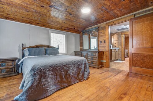 Stone Cottage Convenient to UA, Hoover Met, Golf