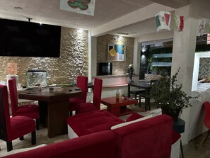 Suite Basic | Tempat makan