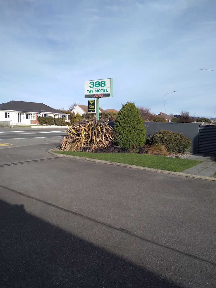 388 Tay Motel by null