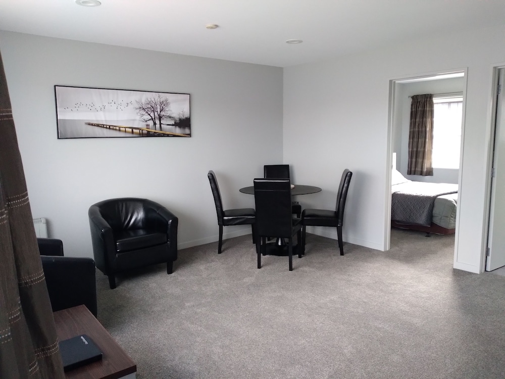 388 Tay Motel by null