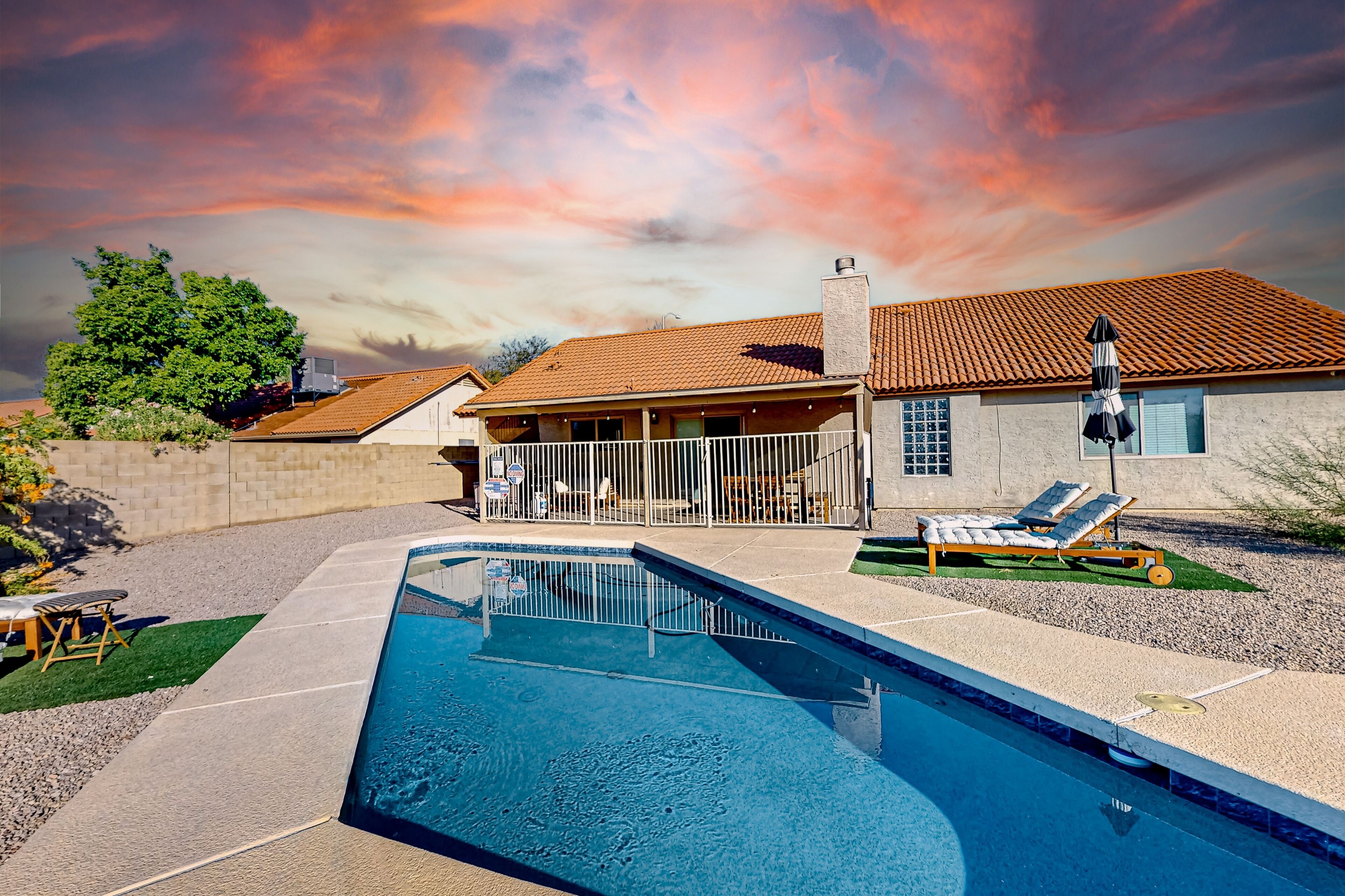 Charming & sunlit villa with private pool, patio, & firepit - near golf & trails