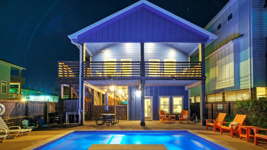 Sapphire Breeze by Avantstay Pool, Walk to Beach