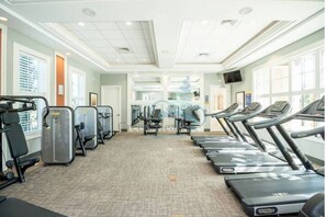 Fitness facility - 20% OFF Luxury Villa 6BR (2 EN-SUITE) Pool Game.

 (Davenport)