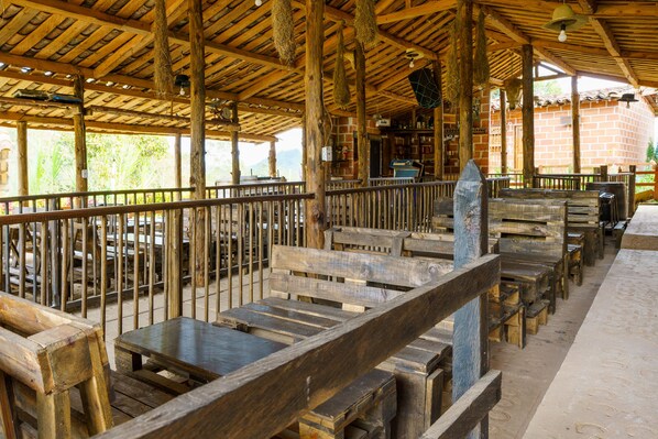 Exterior - Ciudadela el Artesano (Carolina del Príncipe)