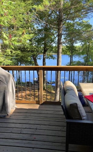 Looncall Lake Retreat