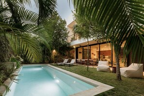 Pool - Sleeps 8-Large Private Pool and Backyard (Tulum)
