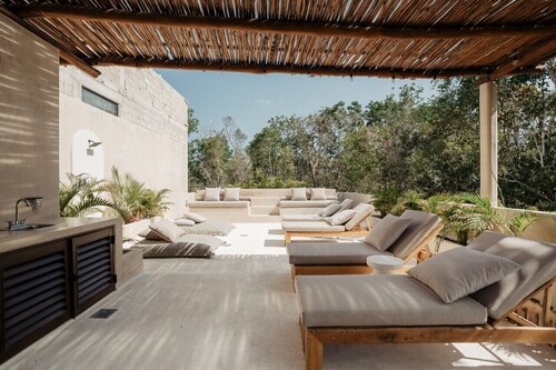 Tuipan Bohemian Villa Jungle Paradise Awaits