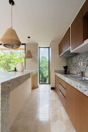 Fridge, microwave, stovetop, coffee/tea maker - Noil 27 Tranquil Oasis Beach Club Access (Tulum)