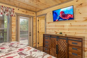 4 chambres, fer et planche à repasser, Wi-Fi gratuit, draps fournis