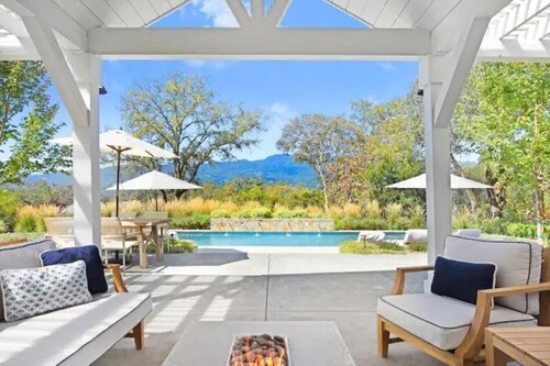 *New* Sonoma Family Retreat with 4 Bdms and Pool