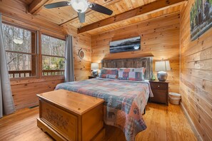 2 bedrooms, iron/ironing board, free WiFi, bed sheets - Wears Valley Area*Close to Pigeon Forge*Private*Dog Friendly (PIGEON FORGE)