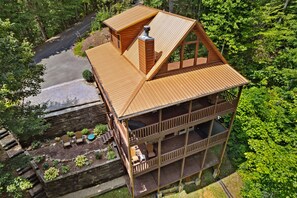 Exterior - Gated Resort*Wifi*Hot Tub*Resort Seasonal Pool (SEVIERVILLE)