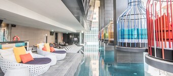 Oakwood Makati Avenue