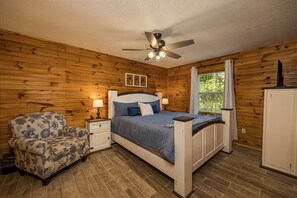 3 dormitorios, tabla de planchar con plancha, wifi gratis y ropa de cama