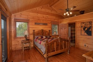 2 Schlafzimmer, BĂŒgeleisen/BĂŒgelbrett, kostenloses WLAN, BettwĂ€sche