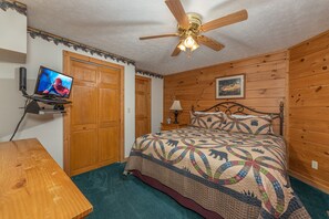 3 bedrooms, iron/ironing board, free WiFi, bed sheets - Perfect Family Vacation Cabin (GATLINBURG)