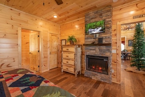 5 habitaciones, tabla de planchar con plancha y wifi gratis 