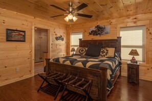 3 chambres, fer et planche à repasser, Wi-Fi gratuit, draps fournis