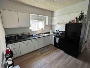 Private kitchen - Private Unit Minutes from SF (Oakland)