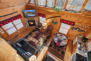 Smart TV, fireplace, DVD player - Relax And Enjoy The Incredible View From Here (GATLINBURG)