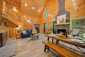 Interior - Your Very Own Private Pool Party (SEVIERVILLE)