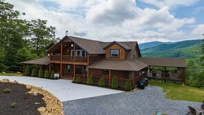 Exterior - Where Fun And Views Never End (SEVIERVILLE)
