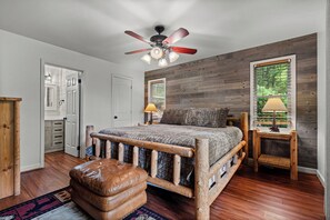 2 bedrooms, iron/ironing board, free WiFi, bed sheets - Resort Setting*Cozy*Romantic*Stunning Views (SEVIERVILLE)