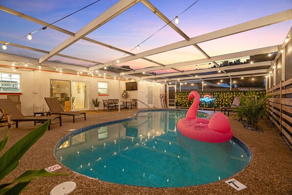 Outdoor pool, a heated pool